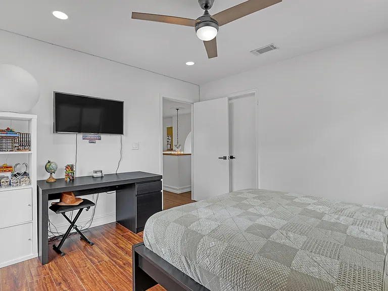 6532 Via Rosa — Photo 37