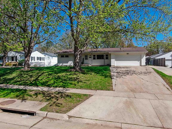 2nd image of 2308 Valley High Dr