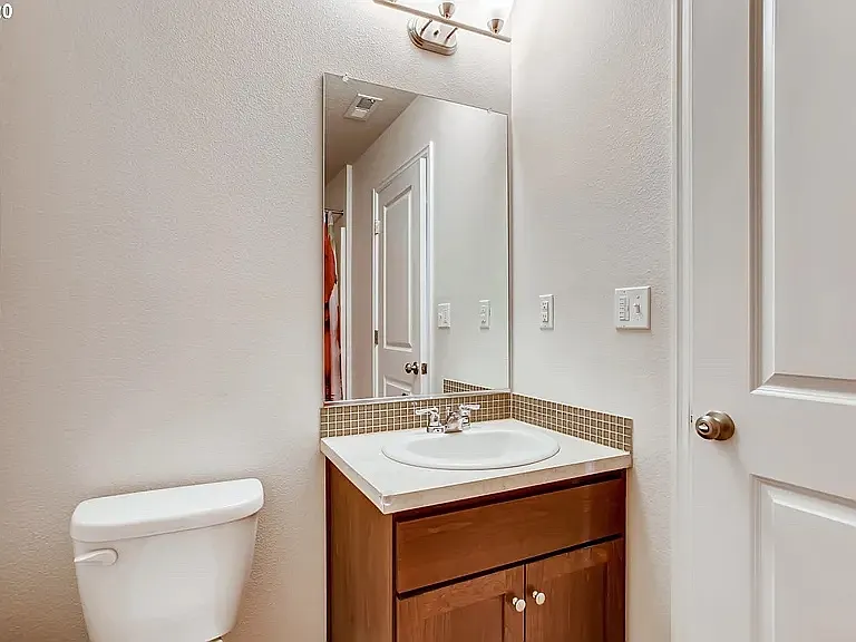 7374 NW Brugger Rd — Photo 17