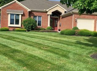 900 Old Course Ln, Cincinnati, OH 45245