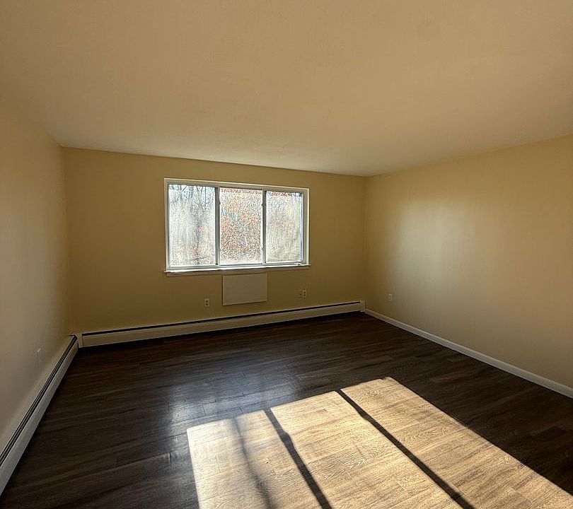 1st image of 17-25 Edgewood Ave