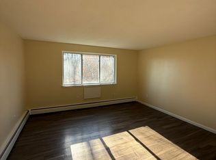 17-25 Edgewood Ave, New Britain, CT 06051