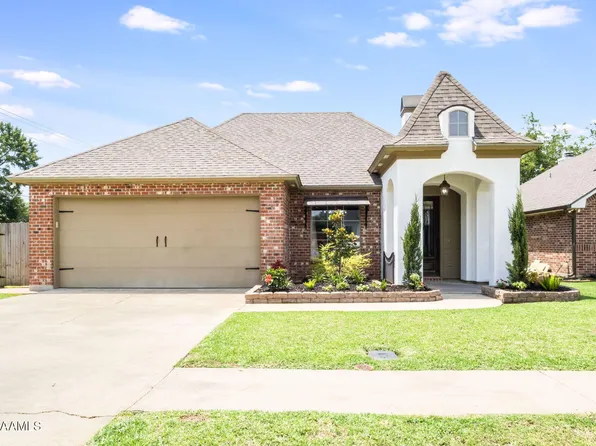 101 Pinnacle Dr, Youngsville, LA 70592
