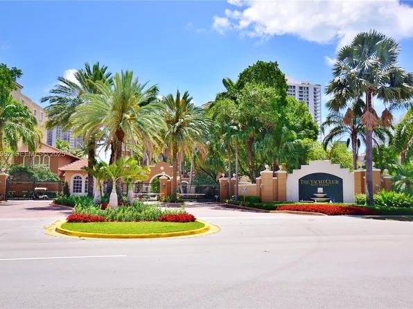 19501 E Country Club Dr, Aventura, FL