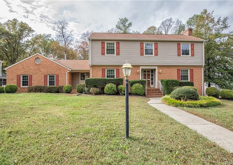 1st image of 306 Biltmore Dr