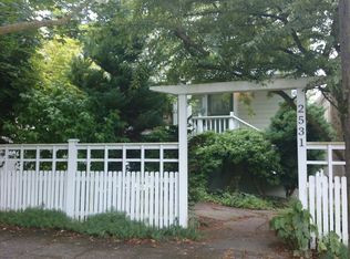 2531 2nd Ave W, Seattle, WA 98119