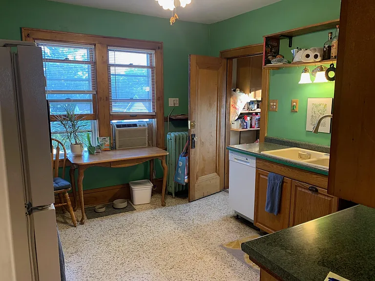 kitchen, view 1