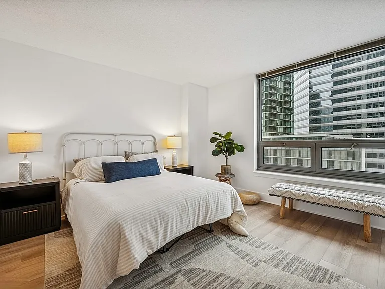 440 N Wabash Ave #3401 — Photo 4