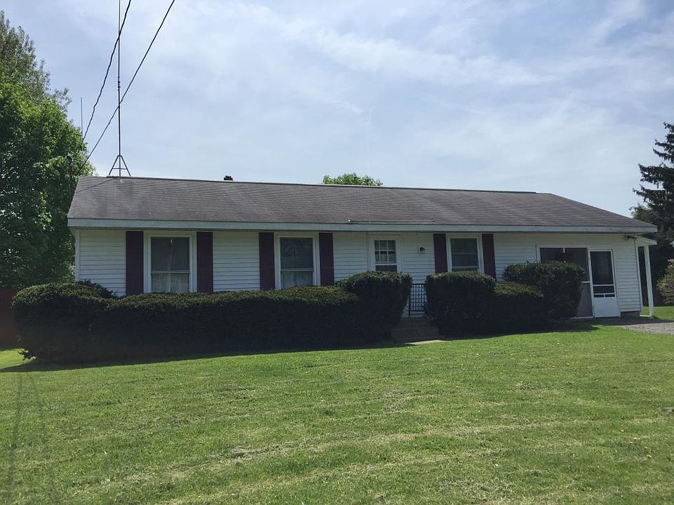 1st image of 814 N Lamont Dr