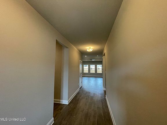 3rd image of 15132 Post Mill Ct