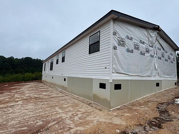 5th image of 2205 Muller Rd
