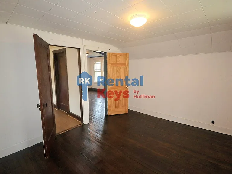 2600 N Heidelbach Ave — Photo 18