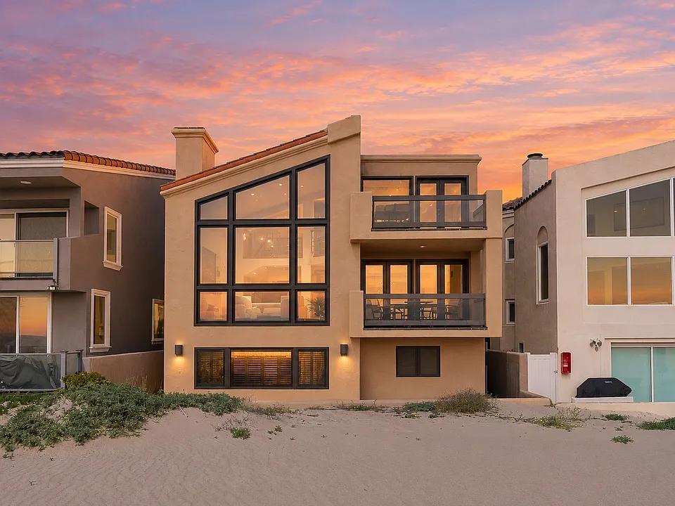 3265 Ocean Dr