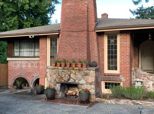 2642 NW 95th St, Seattle, WA 98117