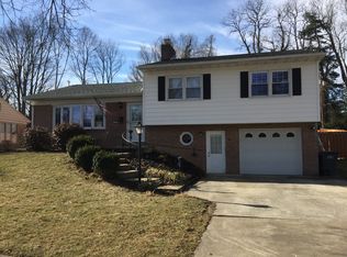 30 Cornell Dr, Camp Hill, PA