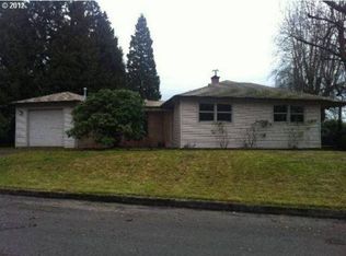 715 SE 7th St, Gresham, OR 97080