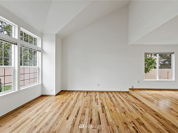 Gorgeous hardwood floors.