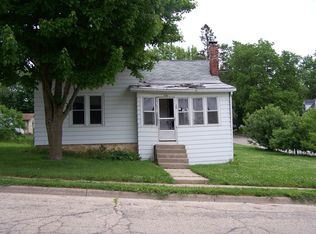 107 Richards St, Ridgeway, WI 53582