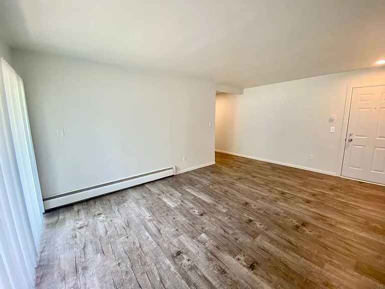 514 Emmet St — Photo 14