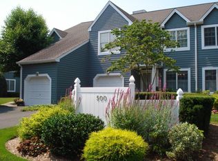 502 Barrister Ct, Wyckoff, NJ 07481