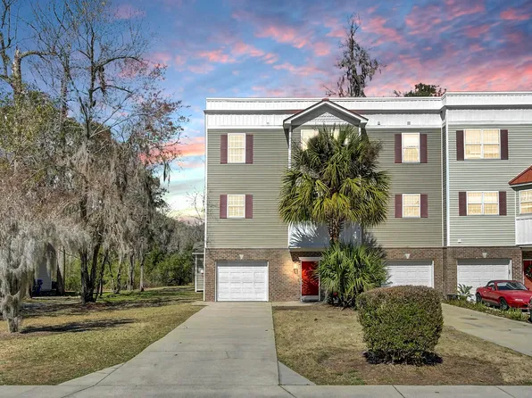 4610 Palm View Cir, North Charleston, SC 29418