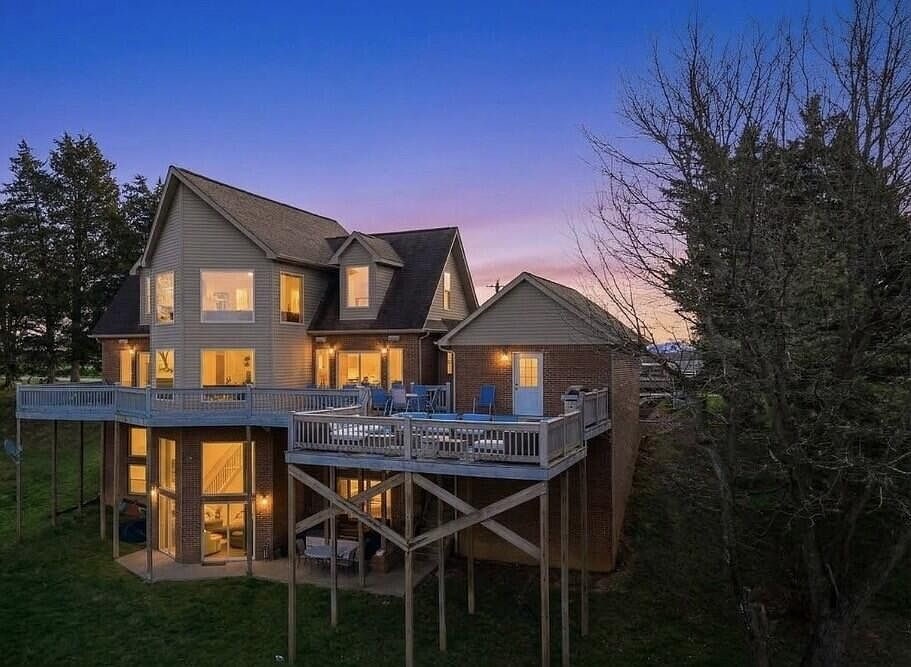 1st image of 333 Old Waitsboro Rd