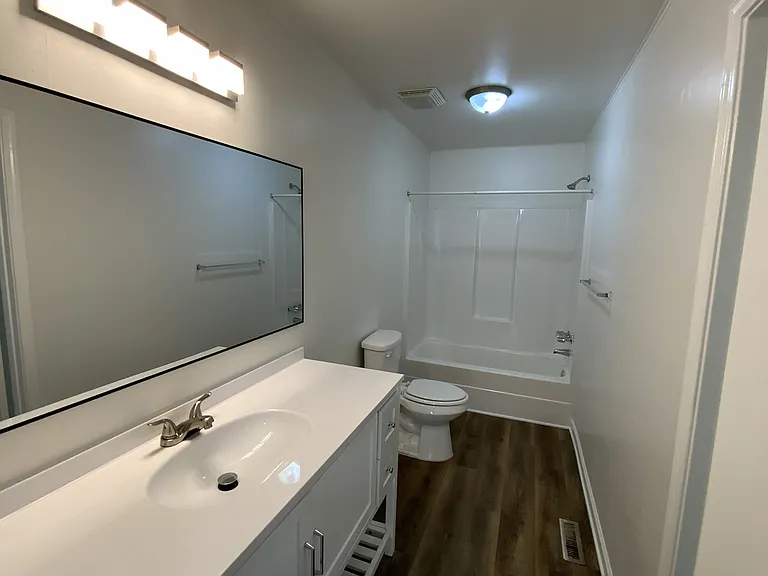 3977 Darryl Ln — Photo 10
