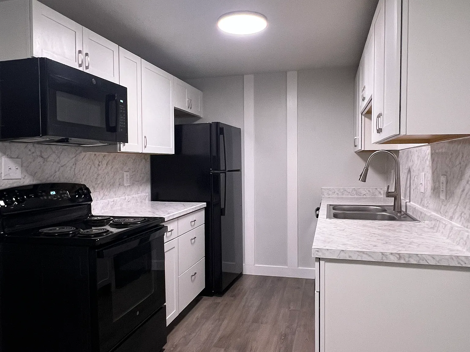 2 bed, 805 sqft, $1,175 — Photo 2
