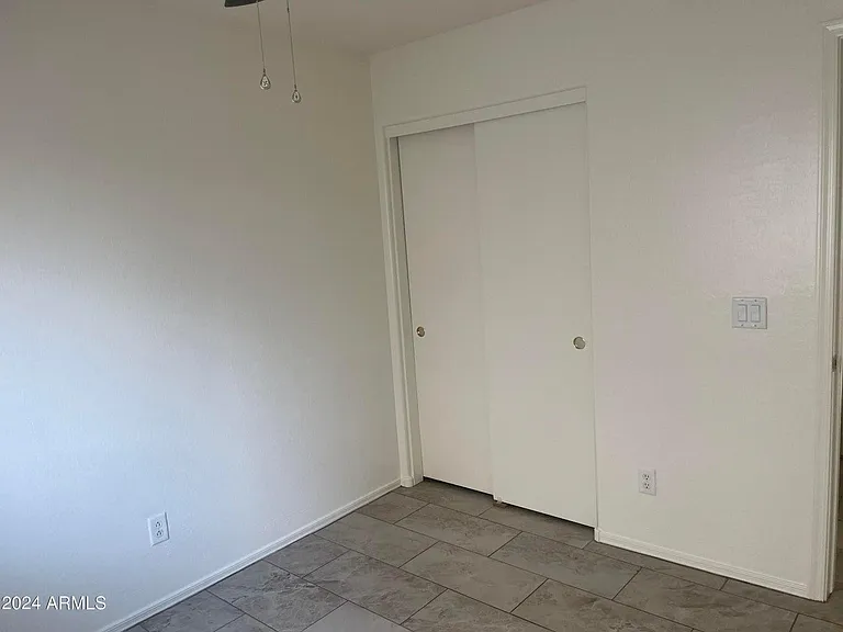 1333 S 220th Dr — Photo 6