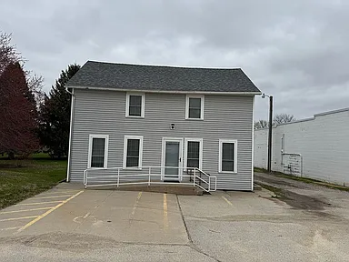 4427 V St — exterior photo