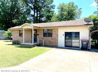 409 W Nickell St, Ozark, AR 72949