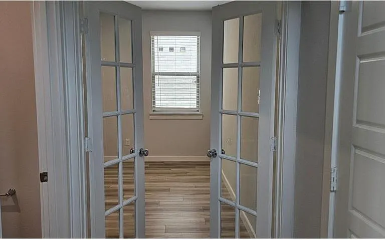 103 Travine Dr — Photo 5