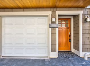 5021 40th Ave NE UNIT B, Seattle, WA