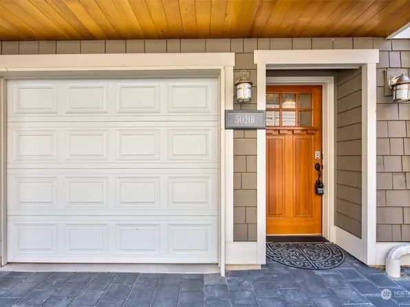 5021 40th Avenue NE #B, Seattle, WA 98105