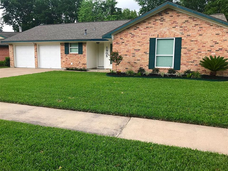 1st image of 1905 Lazy Creek Ln