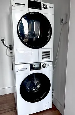 Rented by Modern Spaces | media 8