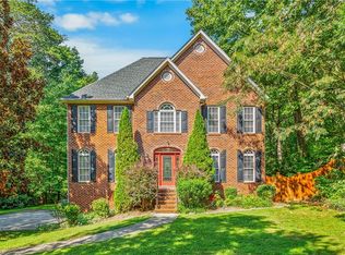 604 Doe Run Dr, Kernersville, NC 27284