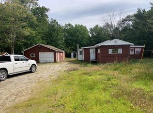 45 Blackswoods Rd, Franklin, ME 04634