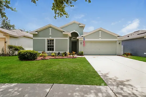 504 Magnolia Pointe Ct Photo 1