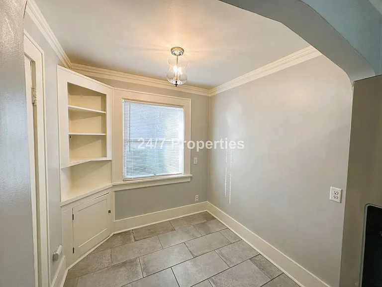 314 NE Lombard St — Photo 9