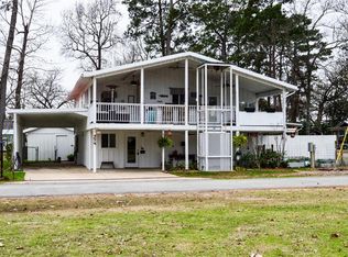 374 Lakeside Dr, Trinity, TX 75862