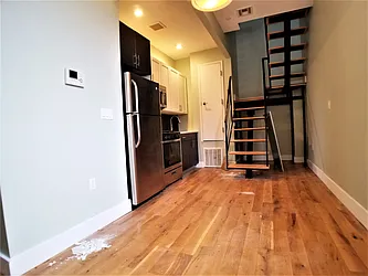 Rented by Sunshine Management Group, LLC