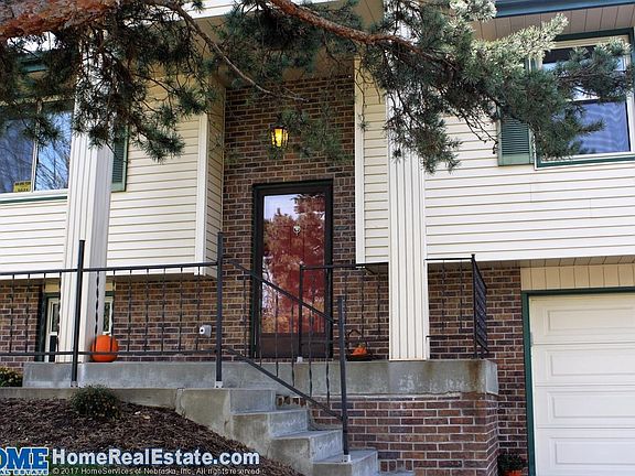 3rd image of 3021 Sardius Ct