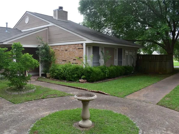 530 Oakland Dr, Natchitoches, LA 71457
