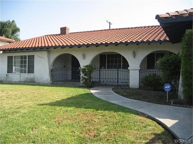 1st image of 15713 Los Altos Dr
