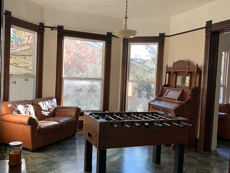 5102 N Syracuse St — Photo 10