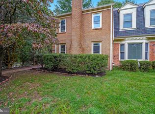11525 Pine Cone Ct, Reston, VA 20191