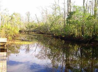 290 Stillwater Rd, Freeport, FL 32439