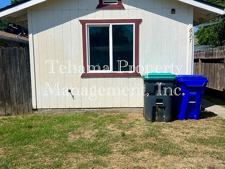 627 Santa Maria Ave — Photo 1