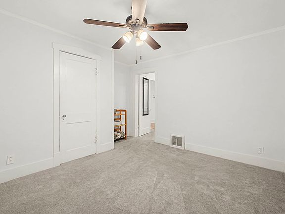 3rd image of 20 N Highland Ave
